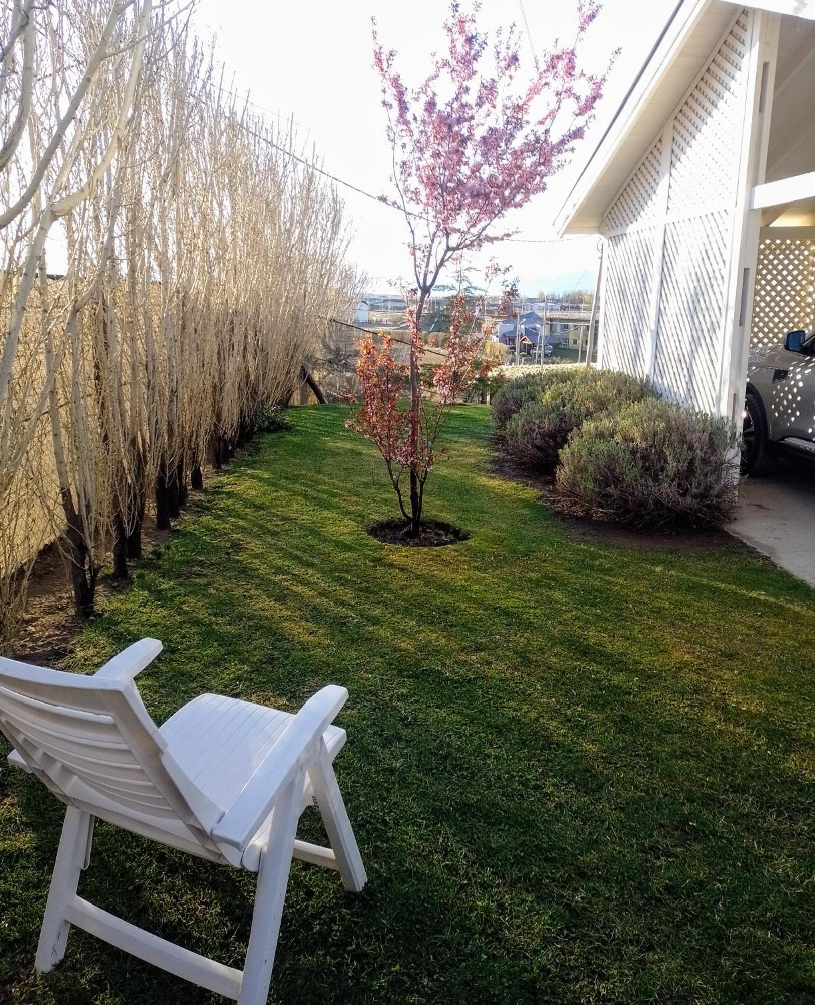 Cabana La Marilena, Para 2 Huespedes Con Desayuno El Calafate Luaran gambar